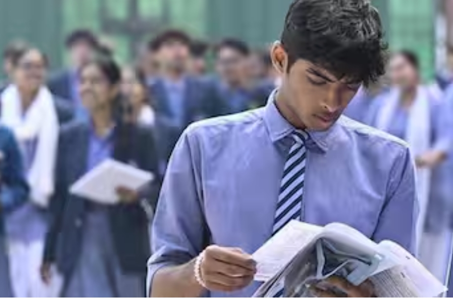 CBSE New Rules: 9वीं 10वीं क्लॉस के लिए नए नियम जारी, विद्यार्थियों को पढ़ने होंगे कुल नौ विषय, जानिए पाठ्यक्रम में क्या बदला?