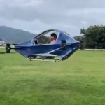 New Flying Car: बीए पास युवा ने खुद के दम पर बनाई फलाईंग कार, उड़ाकर​ दिखाने का प्रयोग सफल रहा, क्या टेस्ला को मात देगी भारत की HAPIDA SKYNeX