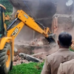 भू माफिया पर सरगुजा कलेक्टर आइएएस अजीत वसंत की बड़ी कार्यवाही, 30 अवैध कब्जे ध्वस्त, 200 कब्जाधारियों को नोटिस