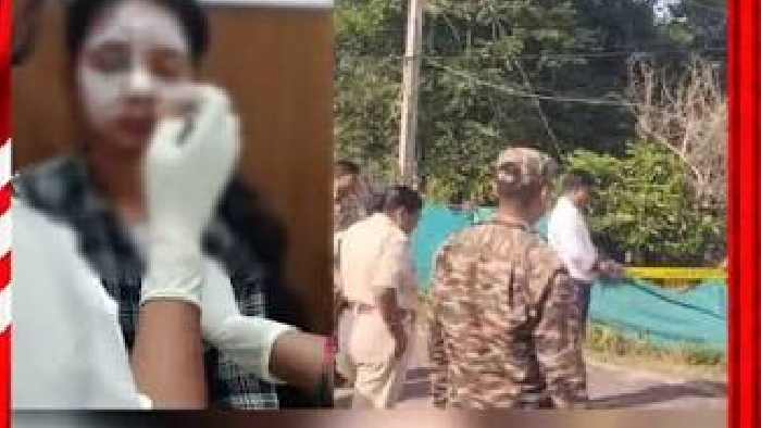 बालोद एसिड अटैक: छात्रा पर तेजाब फेंकने वाले दो आरोपित गिरफ्तार, पुलिस जुलूस में भीड़ ने पोती कालिख