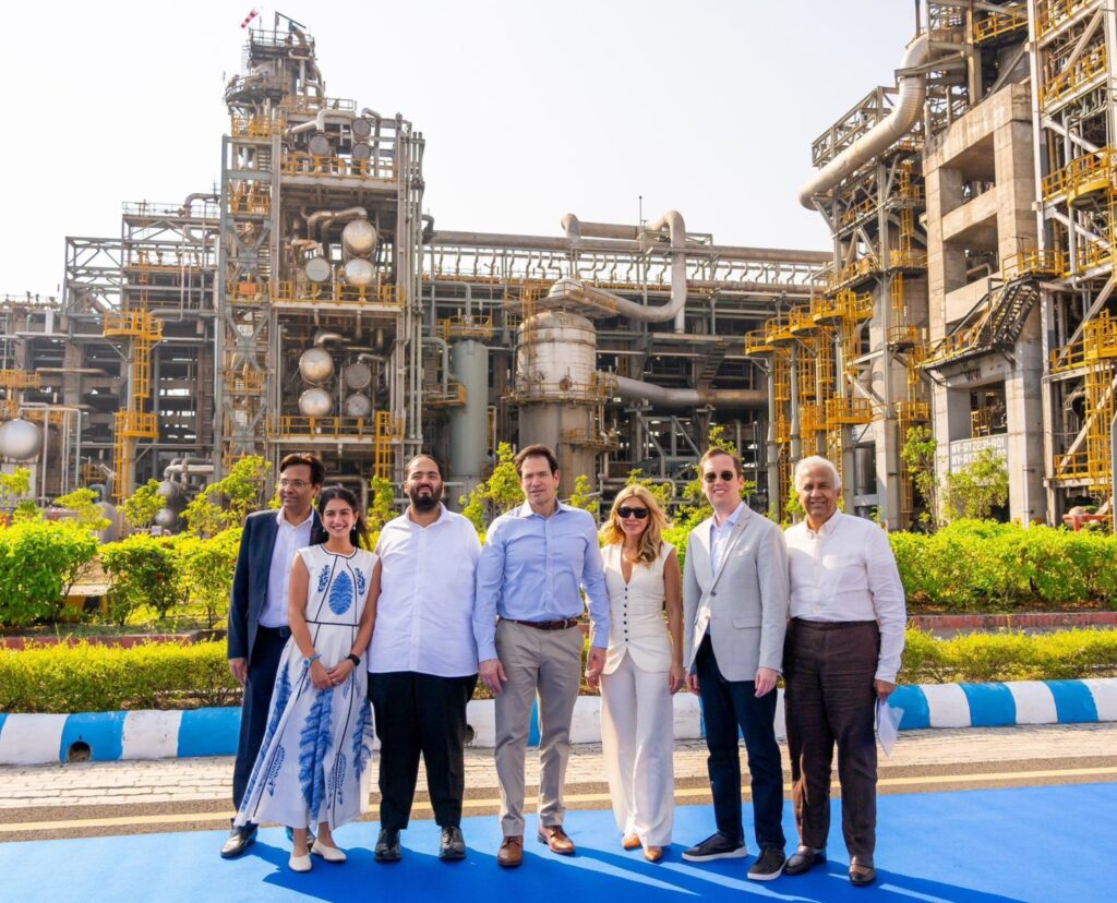 अमेरिकी विदेश मंत्री मार्को रुबियो अंबानी परिवार से मिले, इंडिया गेट देखा, बोले- विरोध प्रदर्शन तो अमरीका में भी होते हैं, Exclusive Photos