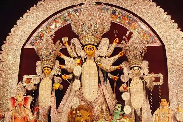 असम के राज्यपाल, मुख्यमंत्री ने दुर्गा पूजा पर दी शुभकामनाएं