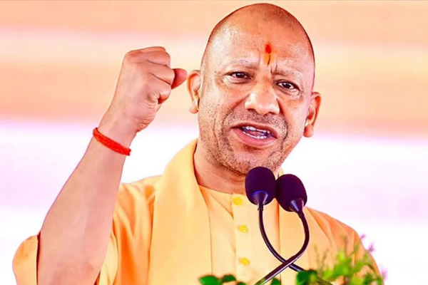 मुख्यमंत्री ने मां कालरात्रि की पूजा-अर्चना की, महिला सुरक्षा से जुड़ी उपलब्धियां गिनाईं