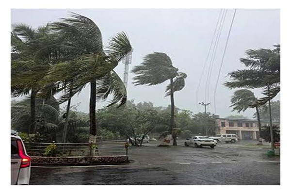Cyclone Arnab: ओडिशा में राहत शिविर और बचाव दल सक्रिय