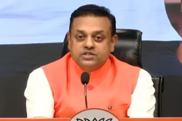 इंडिया गठबंधन मार्च पर संबित पात्रा का पलटवार: कहा- संस्थाओं को बदनाम करने की कोशिश…