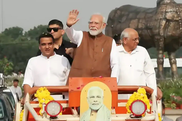 प्रधानमंत्री मोदी का दो दिवसीय गुजरात दौरा, 14,000 करोड़ रुपये की परियोजनाओं का करेंगे उद्घाटन