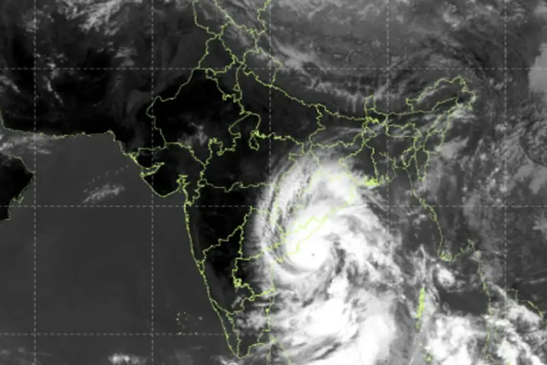 चक्रवाती तूफान ‘अर्नब’ के संभावित प्रभाव को देखते हुए छत्तीसगढ़ में सतर्कता बरतने के निर्देश