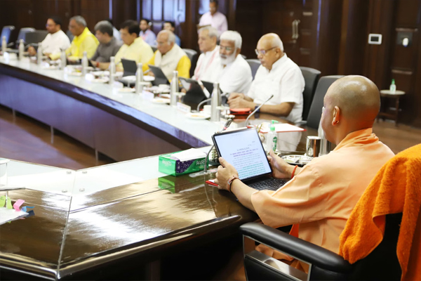 योगी कैबिनेट ने कई अहम फैसलों पर मुहर लगाई: चार औद्योगिक परियोजनाओं को मिली स्वीकृति…
