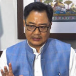 ‘दिमागी नक्सलियों’ और देशभक्त भारतीयों के बीच लड़ाई की लकीर खींच गई है: रीजीजू