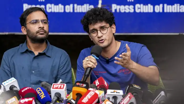 दिल्ली हाईकोर्ट पहुंचे सीजेपी नेता आशुतोष रांका और सौरव दास, न्यायिक हिरासत को दी चुनौती