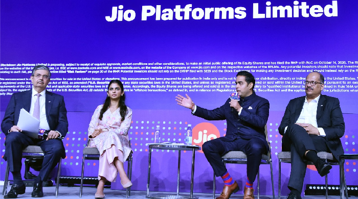 Jio IPO के आखिरी दिन कैटेगरी-वार सब्सक्रिप्शन, GMP, प्राइस बैंड और ब्रोकरेज की राय, जानें पूरी जानकारी